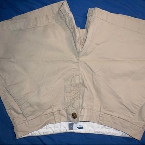 Khaki shorts size 4